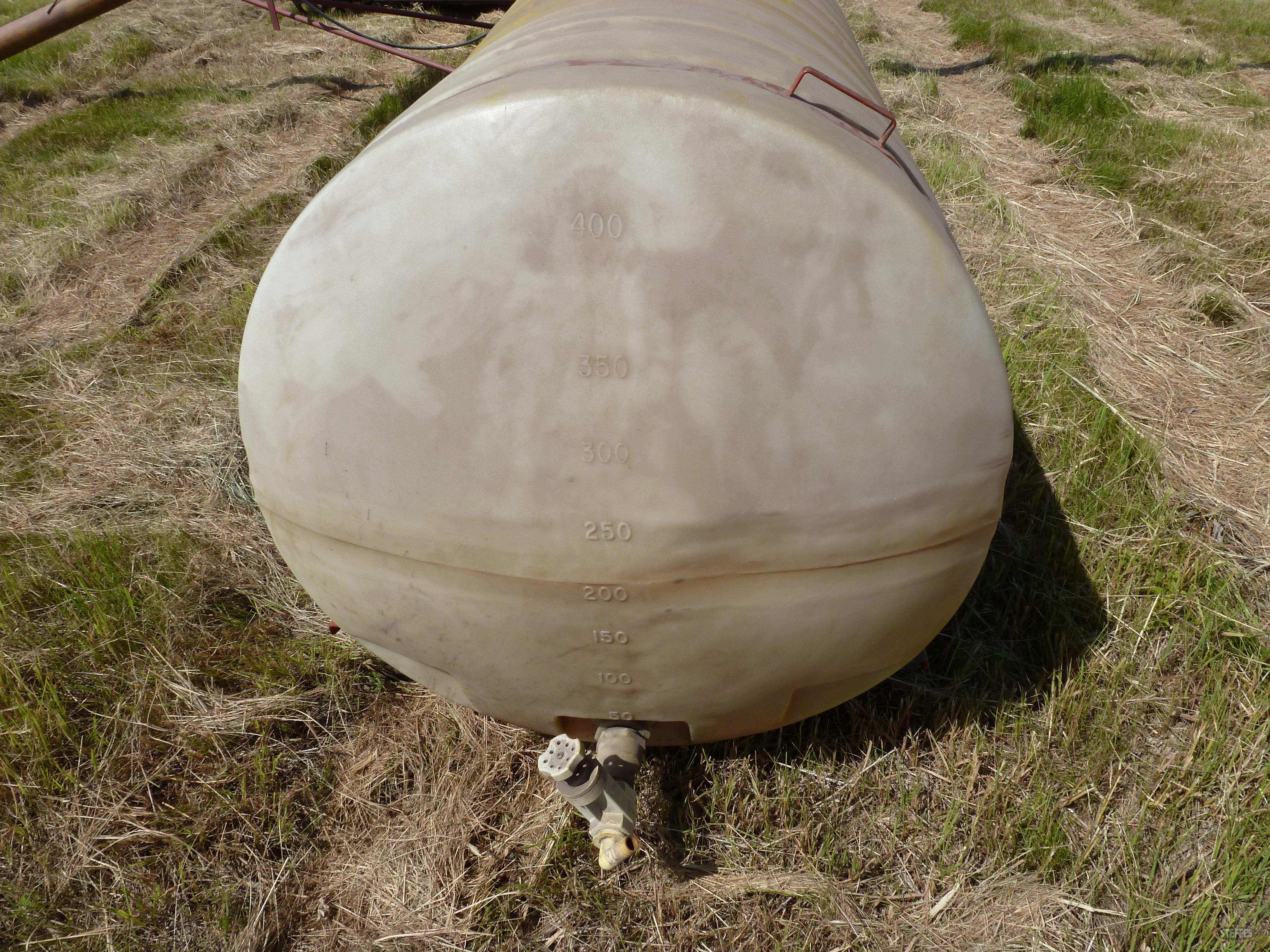 Water/chemical tank,